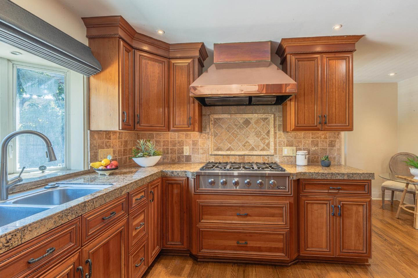 Detail Gallery Image 22 of 42 For Los Laureles Ave, Salinas,  CA 93901 - 4 Beds | 3 Baths