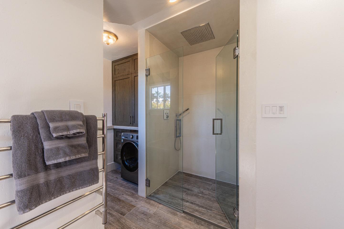 Detail Gallery Image 35 of 42 For Los Laureles Ave, Salinas,  CA 93901 - 4 Beds | 3 Baths