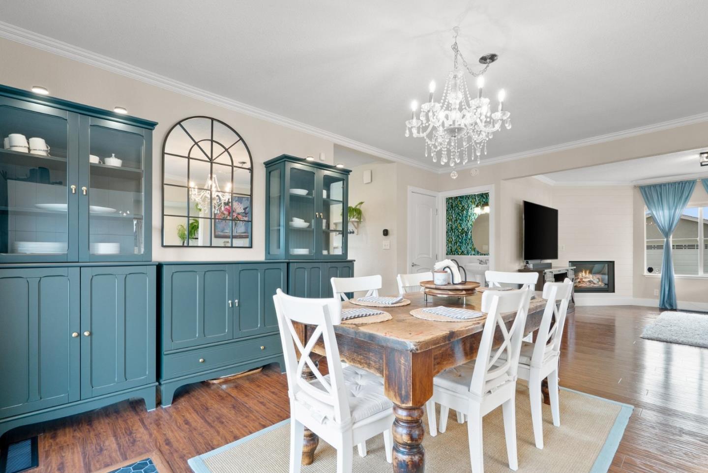 Detail Gallery Image 10 of 46 For 295 Wheelock Rd, Watsonville,  CA 95076 - 4 Beds | 2/1 Baths