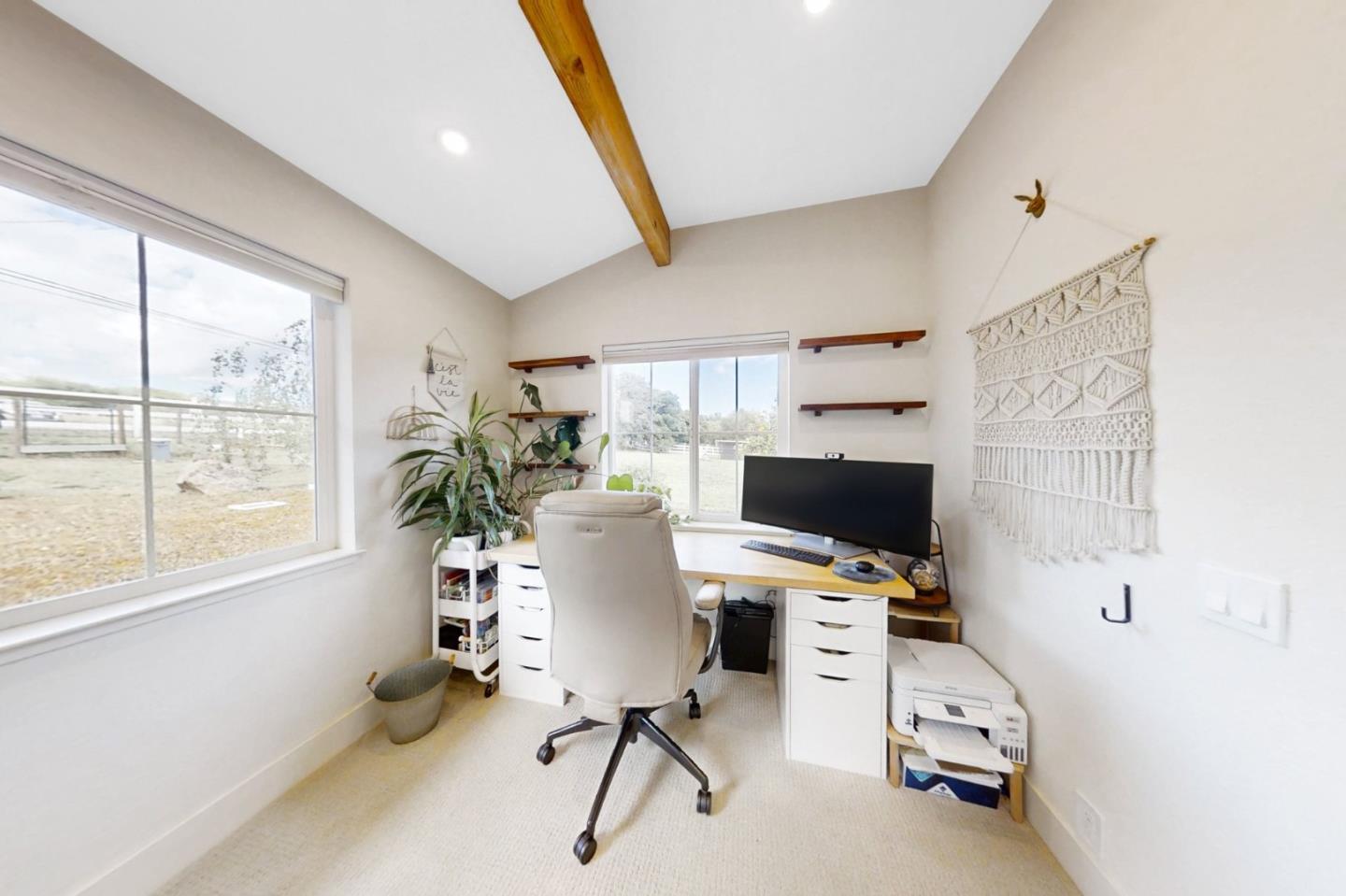 Detail Gallery Image 13 of 46 For 295 Wheelock Rd, Watsonville,  CA 95076 - 4 Beds | 2/1 Baths