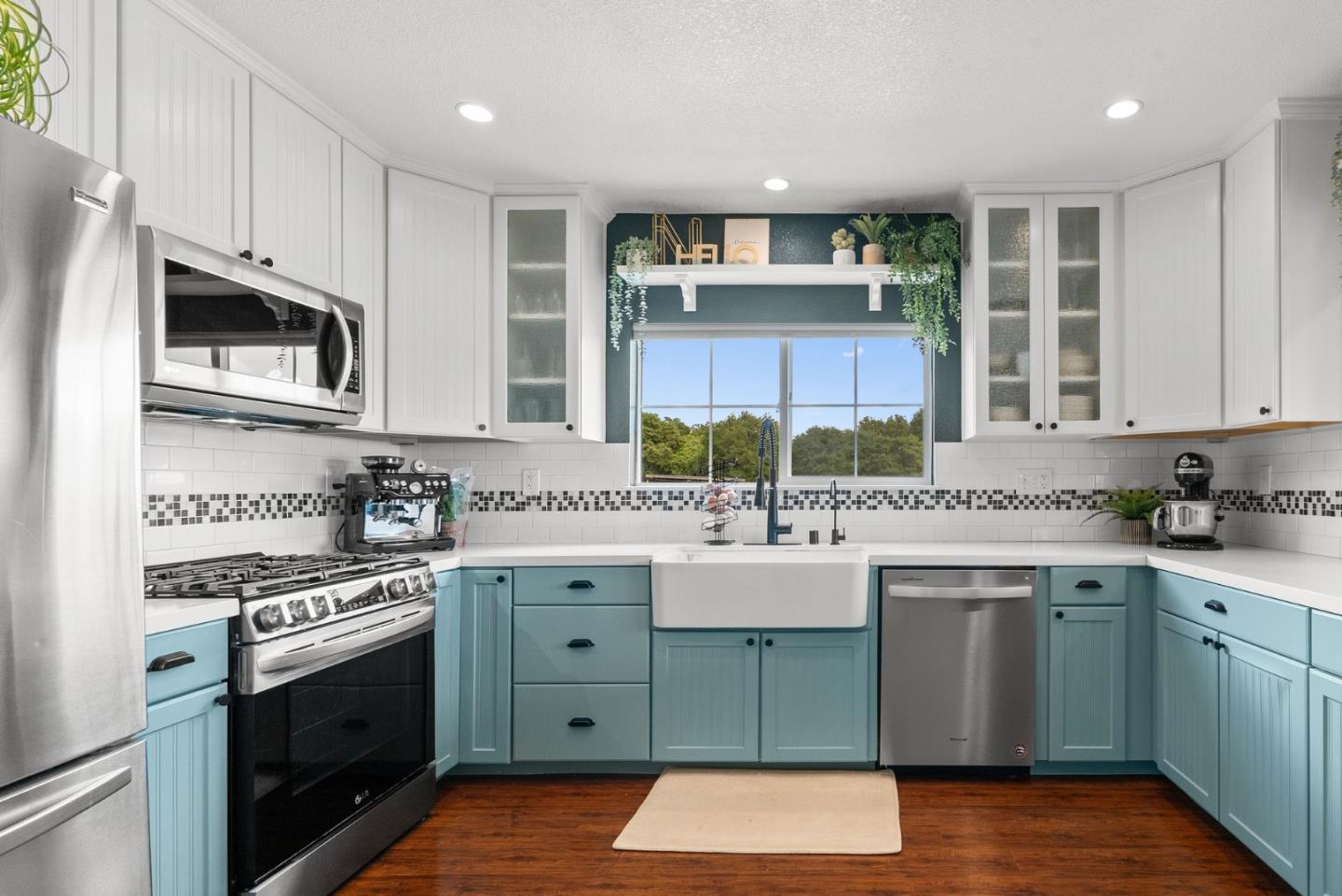 Detail Gallery Image 15 of 46 For 295 Wheelock Rd, Watsonville,  CA 95076 - 4 Beds | 2/1 Baths