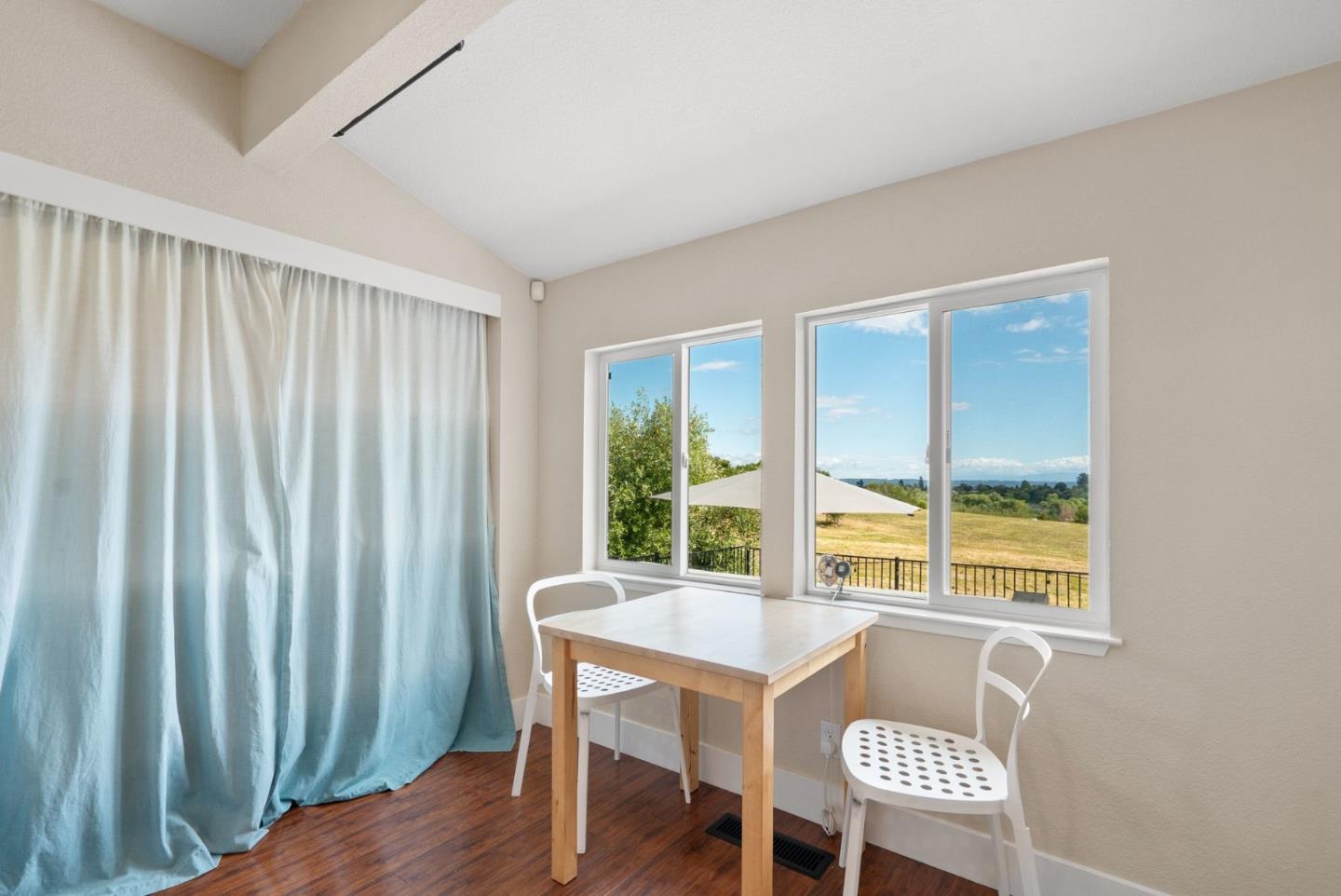 Detail Gallery Image 18 of 46 For 295 Wheelock Rd, Watsonville,  CA 95076 - 4 Beds | 2/1 Baths