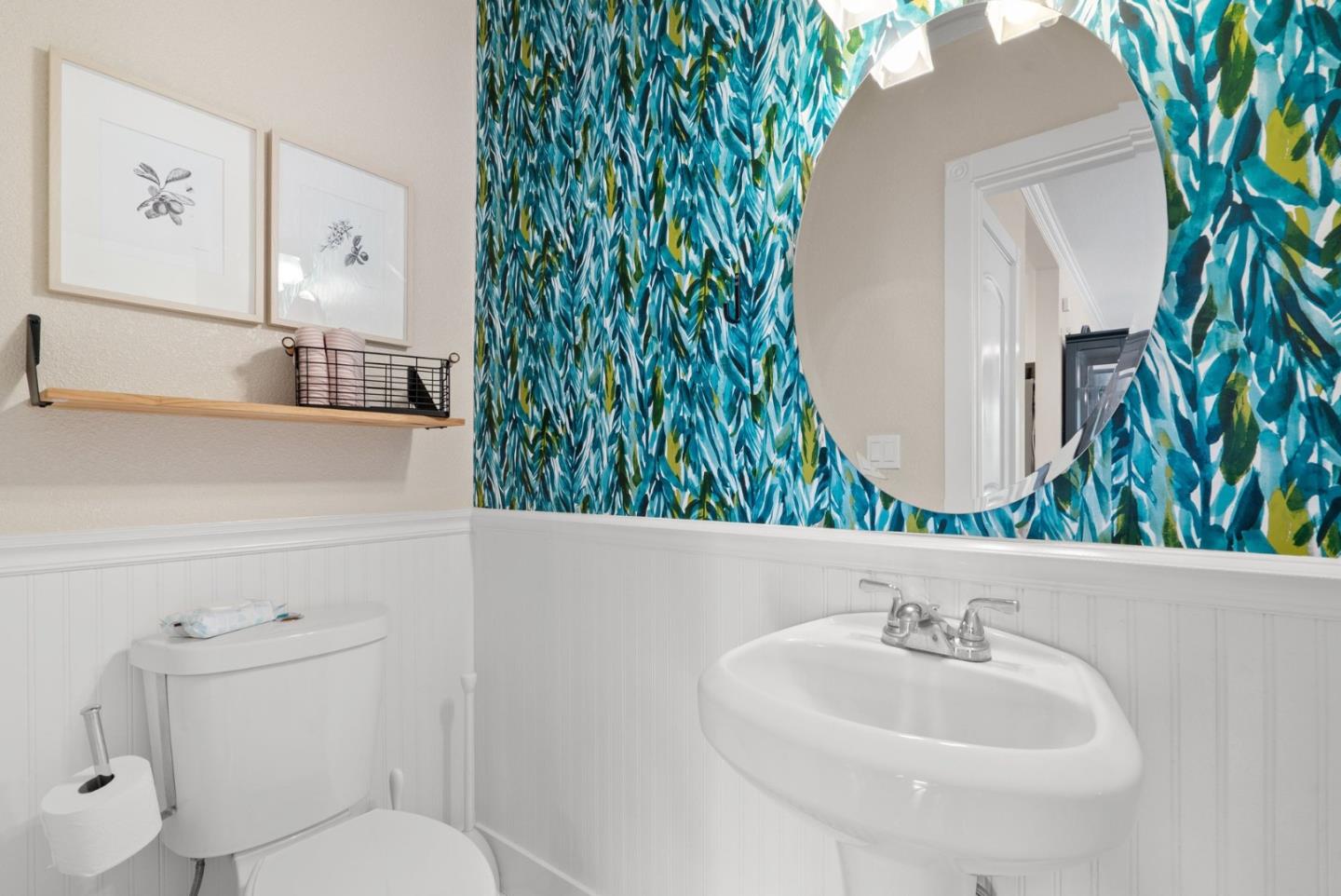 Detail Gallery Image 19 of 46 For 295 Wheelock Rd, Watsonville,  CA 95076 - 4 Beds | 2/1 Baths