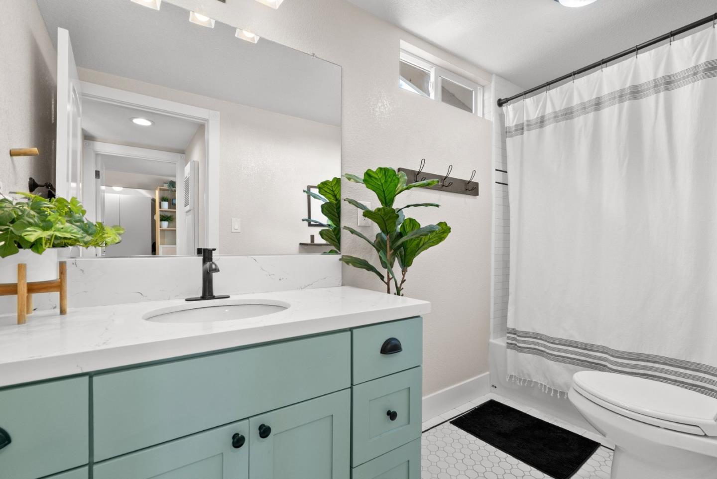 Detail Gallery Image 26 of 46 For 295 Wheelock Rd, Watsonville,  CA 95076 - 4 Beds | 2/1 Baths