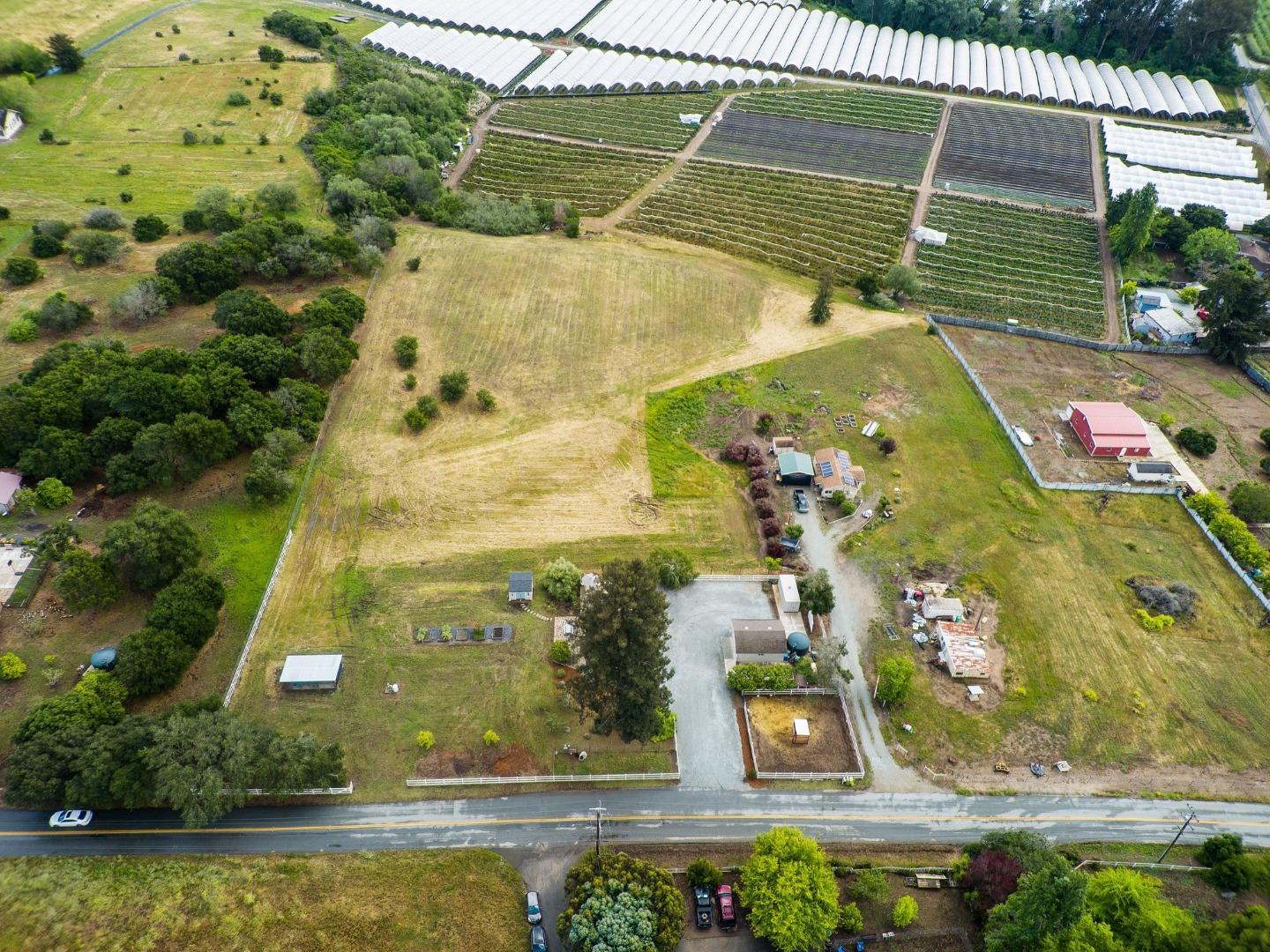 Detail Gallery Image 43 of 46 For 295 Wheelock Rd, Watsonville,  CA 95076 - 4 Beds | 2/1 Baths