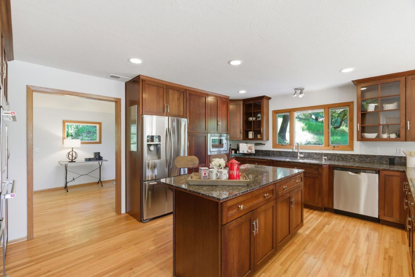 Detail Gallery Image 14 of 47 For 17515 Upper East Zayante Rd, Los Gatos,  CA 95033 - 3 Beds | 2 Baths