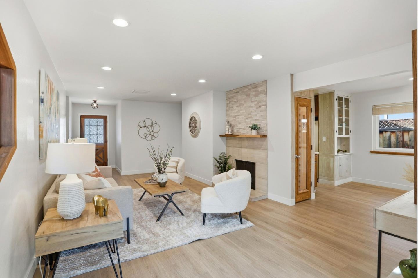 Detail Gallery Image 10 of 41 For 1540 Santa Monica Ave, San Jose,  CA 95118 - 3 Beds | 2 Baths