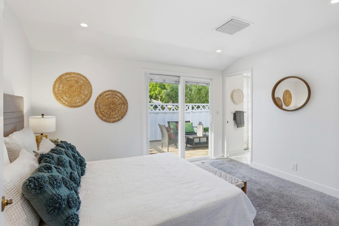 Detail Gallery Image 25 of 41 For 1540 Santa Monica Ave, San Jose,  CA 95118 - 3 Beds | 2 Baths