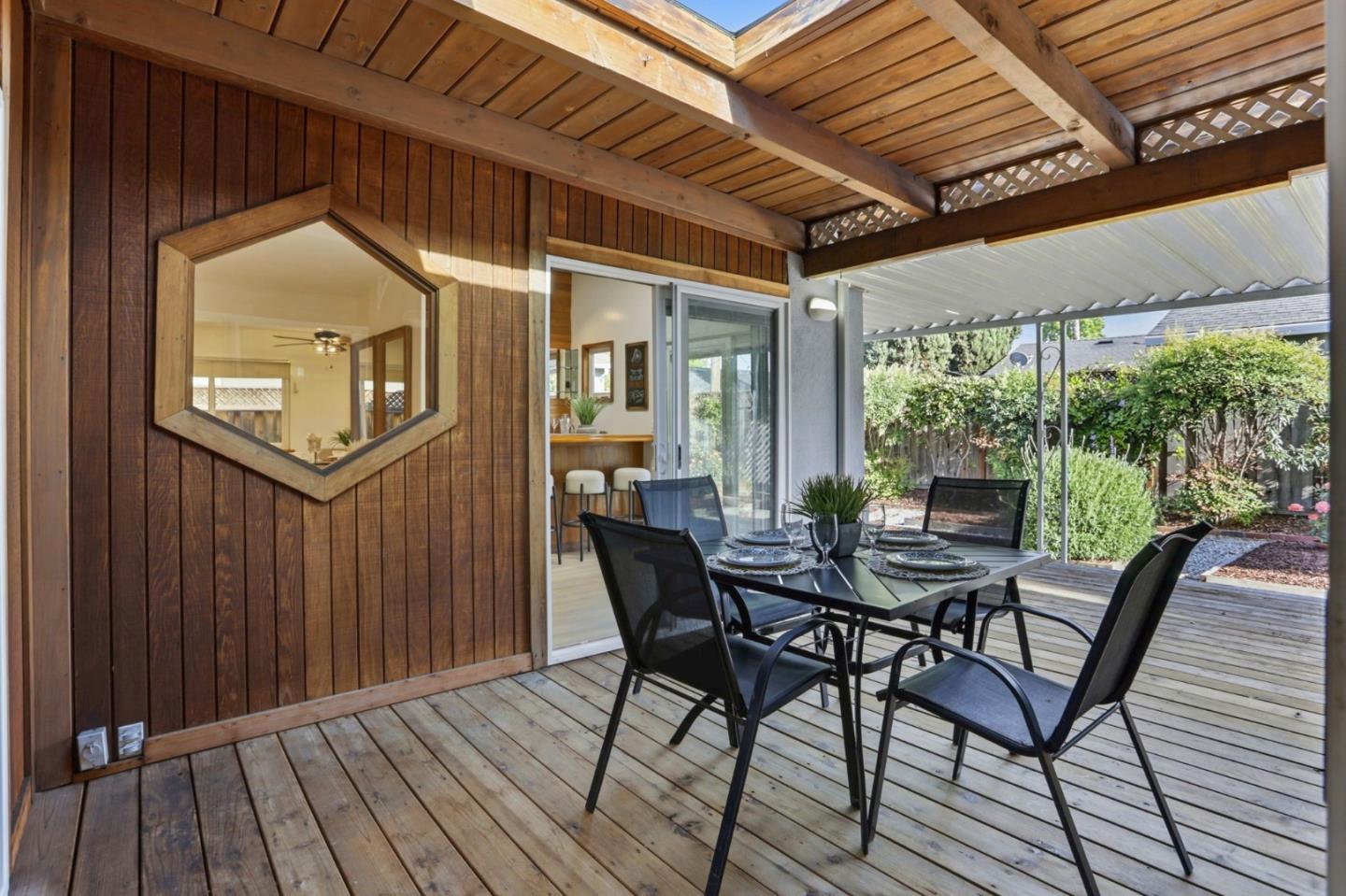 Detail Gallery Image 33 of 41 For 1540 Santa Monica Ave, San Jose,  CA 95118 - 3 Beds | 2 Baths