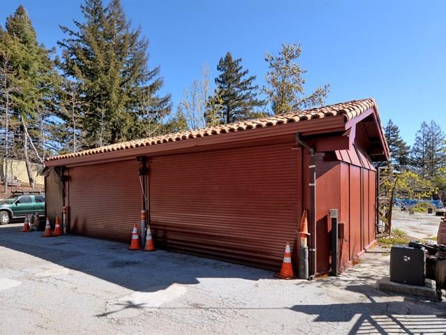 Detail Gallery Image 5 of 15 For 22990 Santa Cruz Highway 17, Los Gatos,  CA 95033 - 3 Beds | 2 Baths