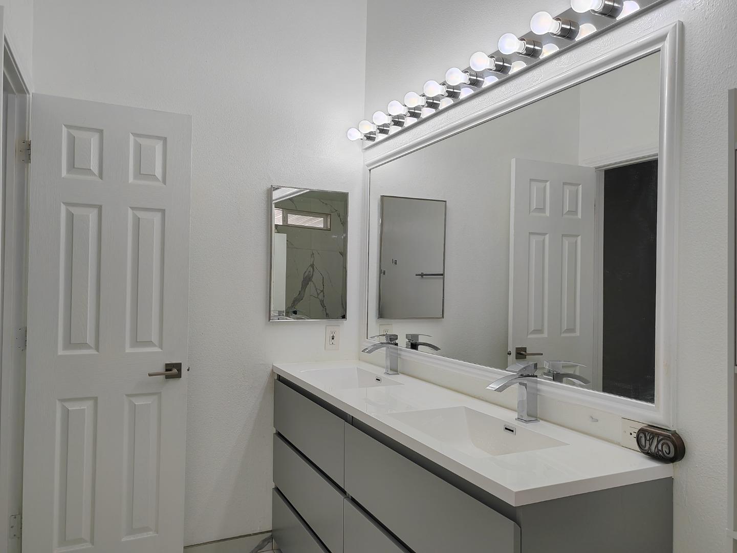 Detail Gallery Image 36 of 36 For 1225 Vienna Dr #72,  Sunnyvale,  CA 94089 - 3 Beds | 2 Baths