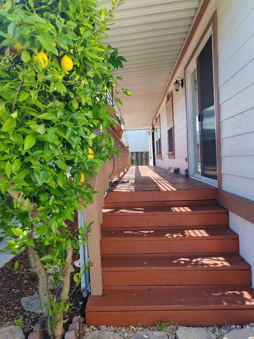 Detail Gallery Image 4 of 36 For 1225 Vienna Dr #72,  Sunnyvale,  CA 94089 - 3 Beds | 2 Baths