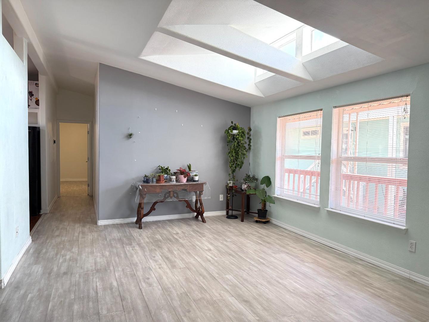 Detail Gallery Image 6 of 36 For 1225 Vienna Dr #72,  Sunnyvale,  CA 94089 - 3 Beds | 2 Baths