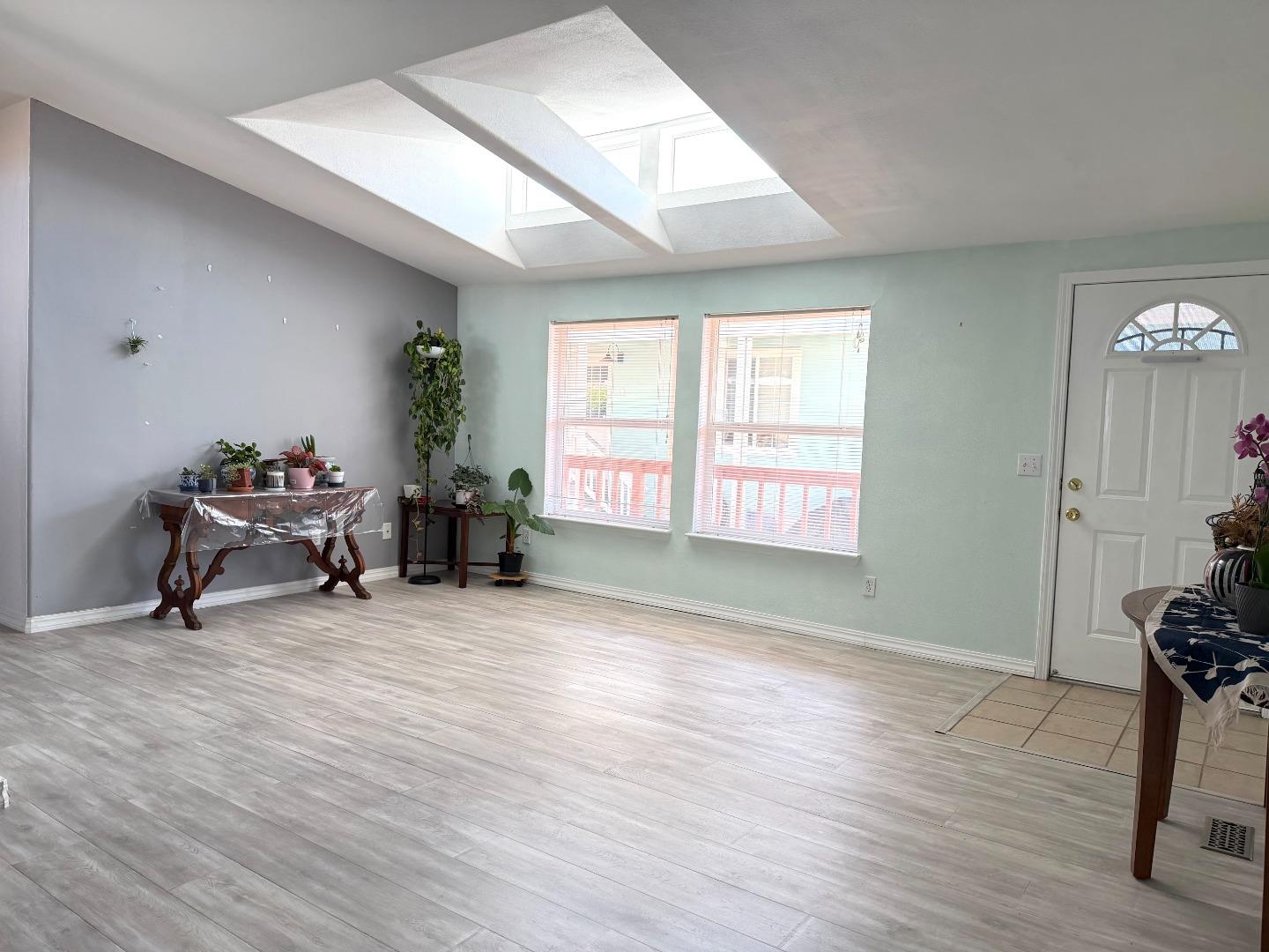 Detail Gallery Image 7 of 36 For 1225 Vienna Dr #72,  Sunnyvale,  CA 94089 - 3 Beds | 2 Baths