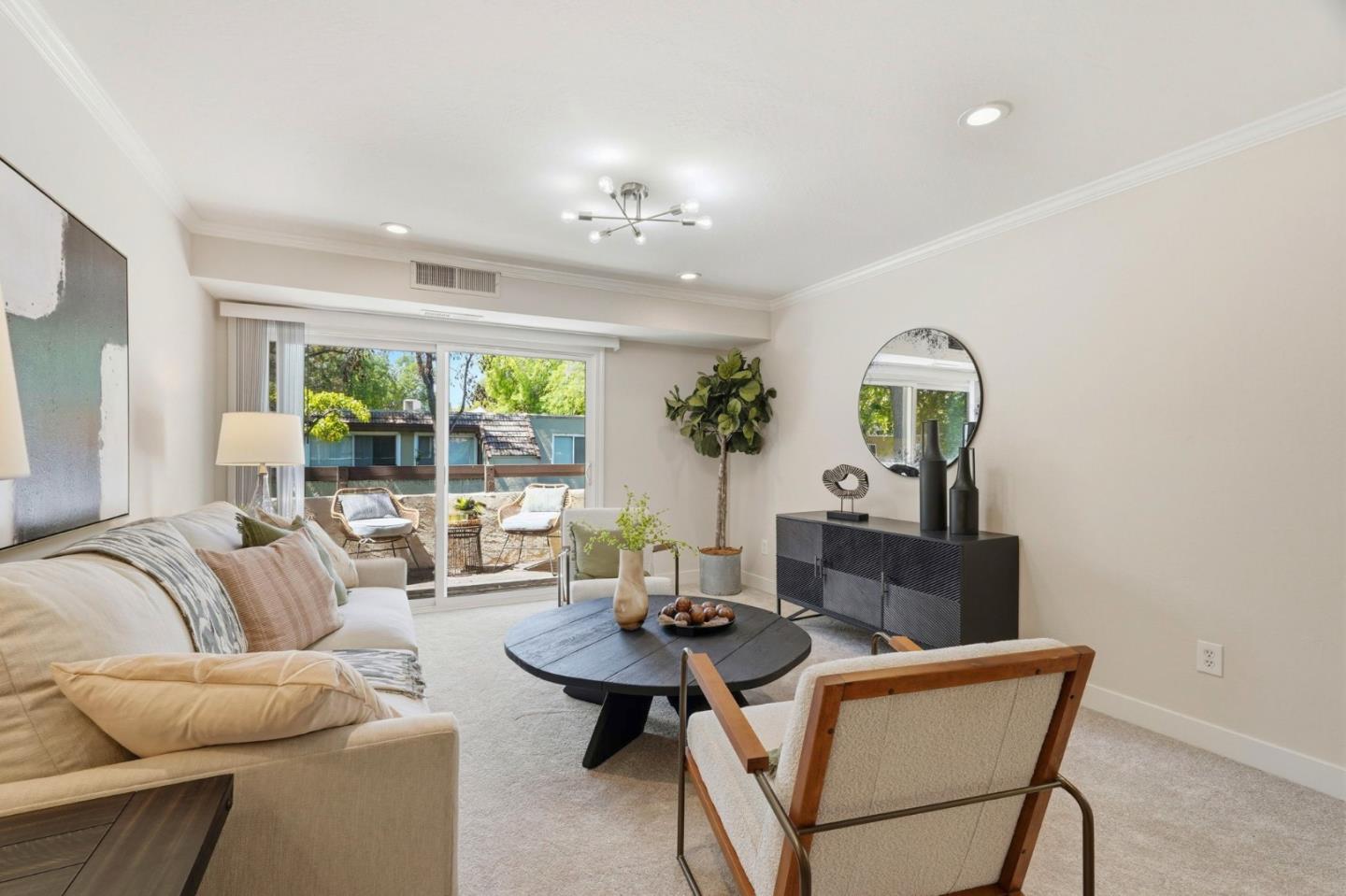 Detail Gallery Image 2 of 32 For 292 Tradewinds Dr #4,  San Jose,  CA 95123 - 1 Beds | 1 Baths