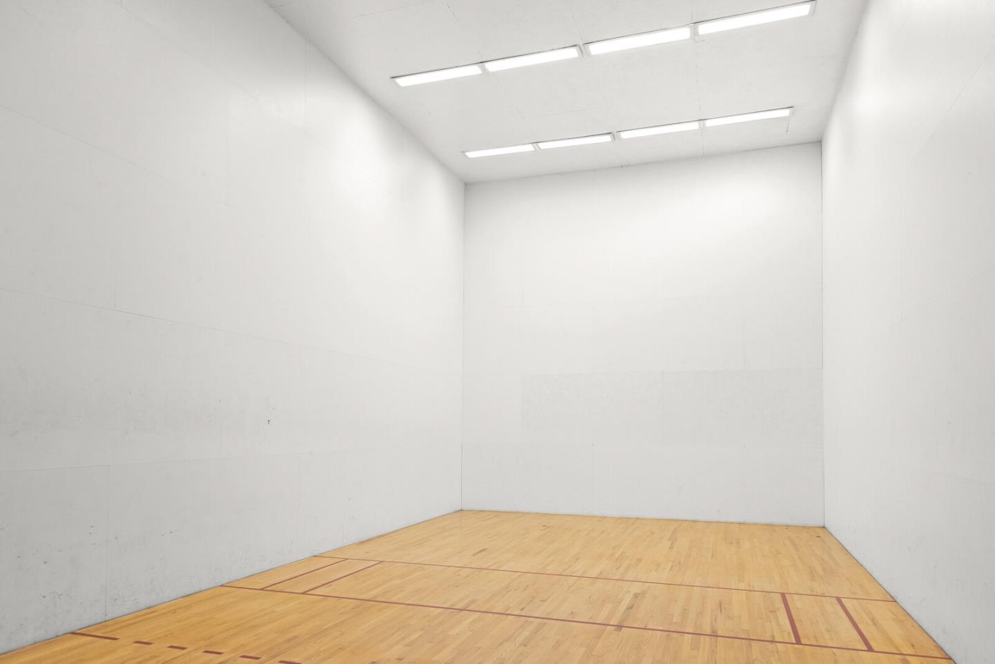 Detail Gallery Image 24 of 32 For 292 Tradewinds Dr #4,  San Jose,  CA 95123 - 1 Beds | 1 Baths