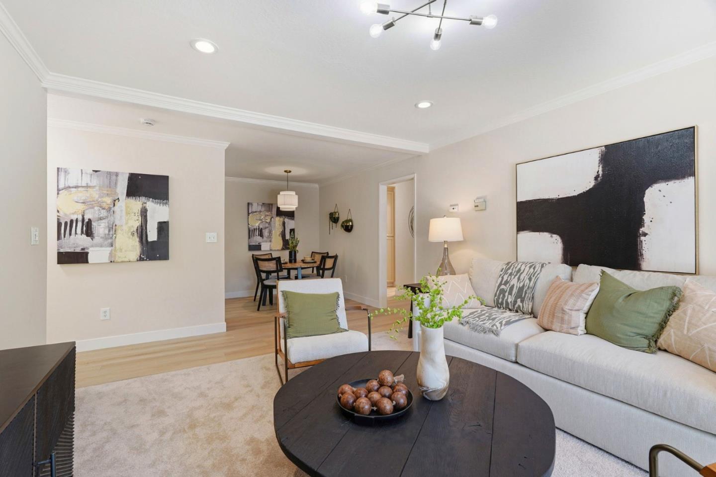 Detail Gallery Image 3 of 32 For 292 Tradewinds Dr #4,  San Jose,  CA 95123 - 1 Beds | 1 Baths