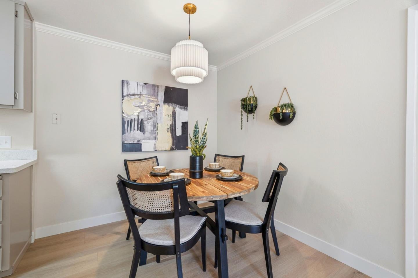 Detail Gallery Image 9 of 32 For 292 Tradewinds Dr #4,  San Jose,  CA 95123 - 1 Beds | 1 Baths