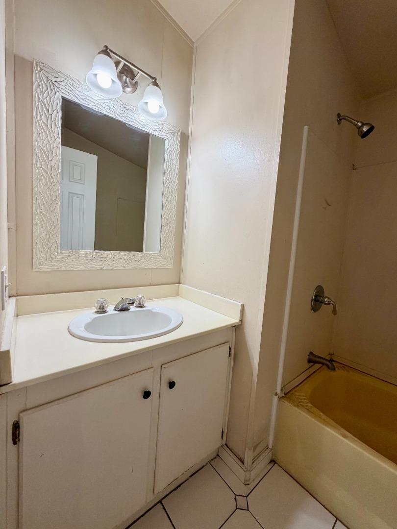 Detail Gallery Image 12 of 17 For 2855 Senter #30,  San Jose,  CA 95111 - 2 Beds | 2 Baths