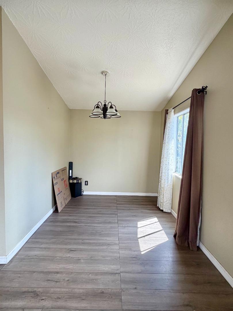 Detail Gallery Image 5 of 17 For 2855 Senter #30,  San Jose,  CA 95111 - 2 Beds | 2 Baths