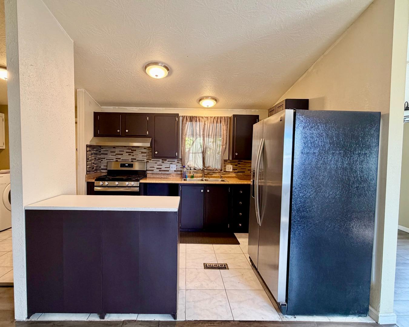 Detail Gallery Image 6 of 17 For 2855 Senter #30,  San Jose,  CA 95111 - 2 Beds | 2 Baths