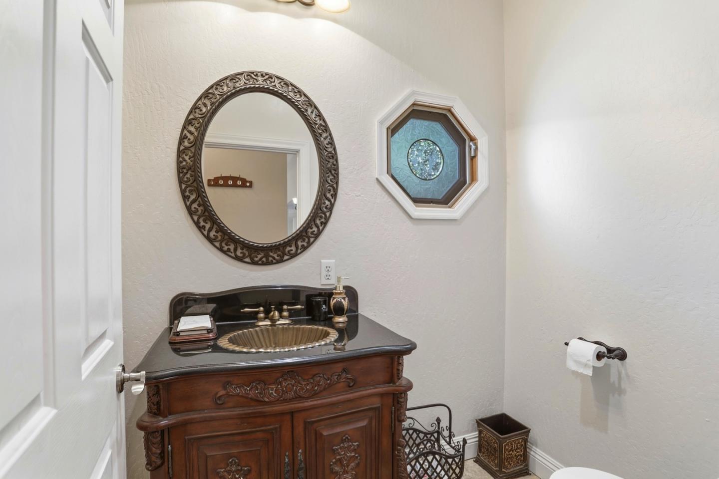 Detail Gallery Image 42 of 64 For 24010 Summit Woods Dr, Los Gatos,  CA 95033 - 4 Beds | 4/1 Baths