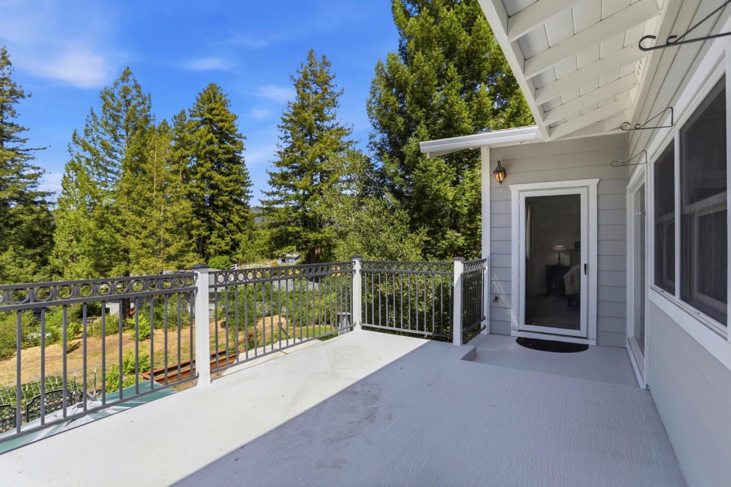 Detail Gallery Image 50 of 64 For 24010 Summit Woods Dr, Los Gatos,  CA 95033 - 4 Beds | 4/1 Baths