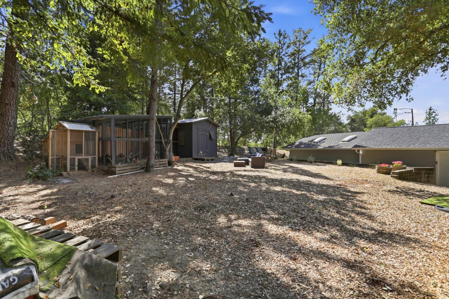 Detail Gallery Image 52 of 64 For 24010 Summit Woods Dr, Los Gatos,  CA 95033 - 4 Beds | 4/1 Baths