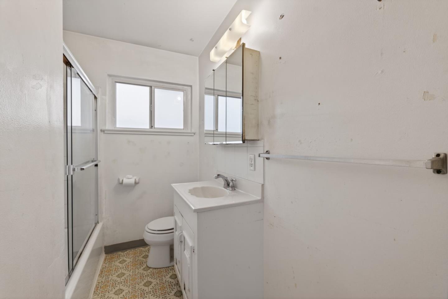 Detail Gallery Image 14 of 43 For 4842 Winton Way, San Jose,  CA 95124 - 3 Beds | 2 Baths