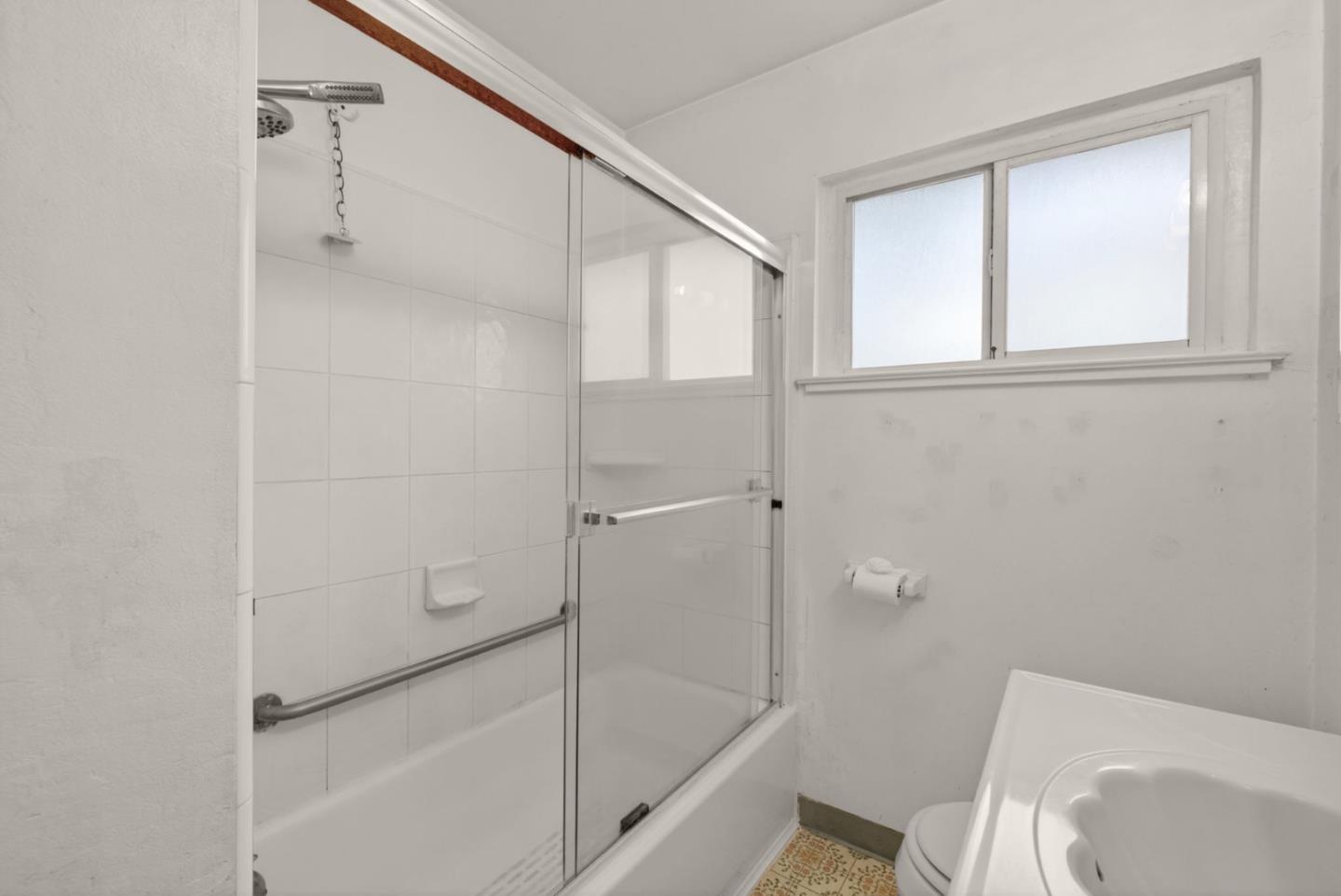 Detail Gallery Image 15 of 43 For 4842 Winton Way, San Jose,  CA 95124 - 3 Beds | 2 Baths