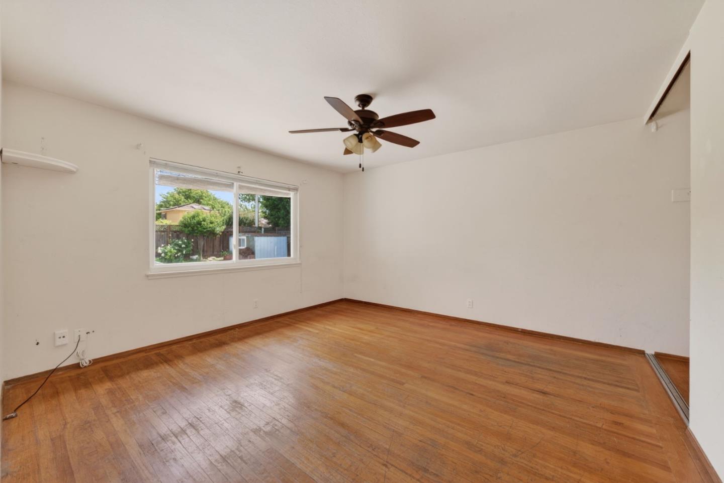 Detail Gallery Image 16 of 43 For 4842 Winton Way, San Jose,  CA 95124 - 3 Beds | 2 Baths