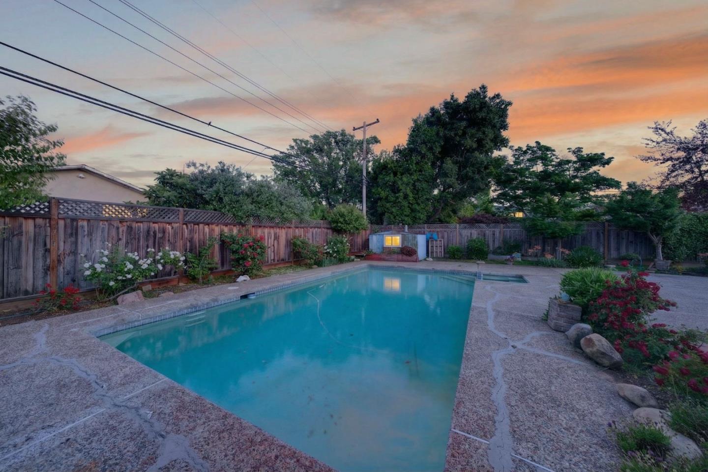 Detail Gallery Image 30 of 43 For 4842 Winton Way, San Jose,  CA 95124 - 3 Beds | 2 Baths