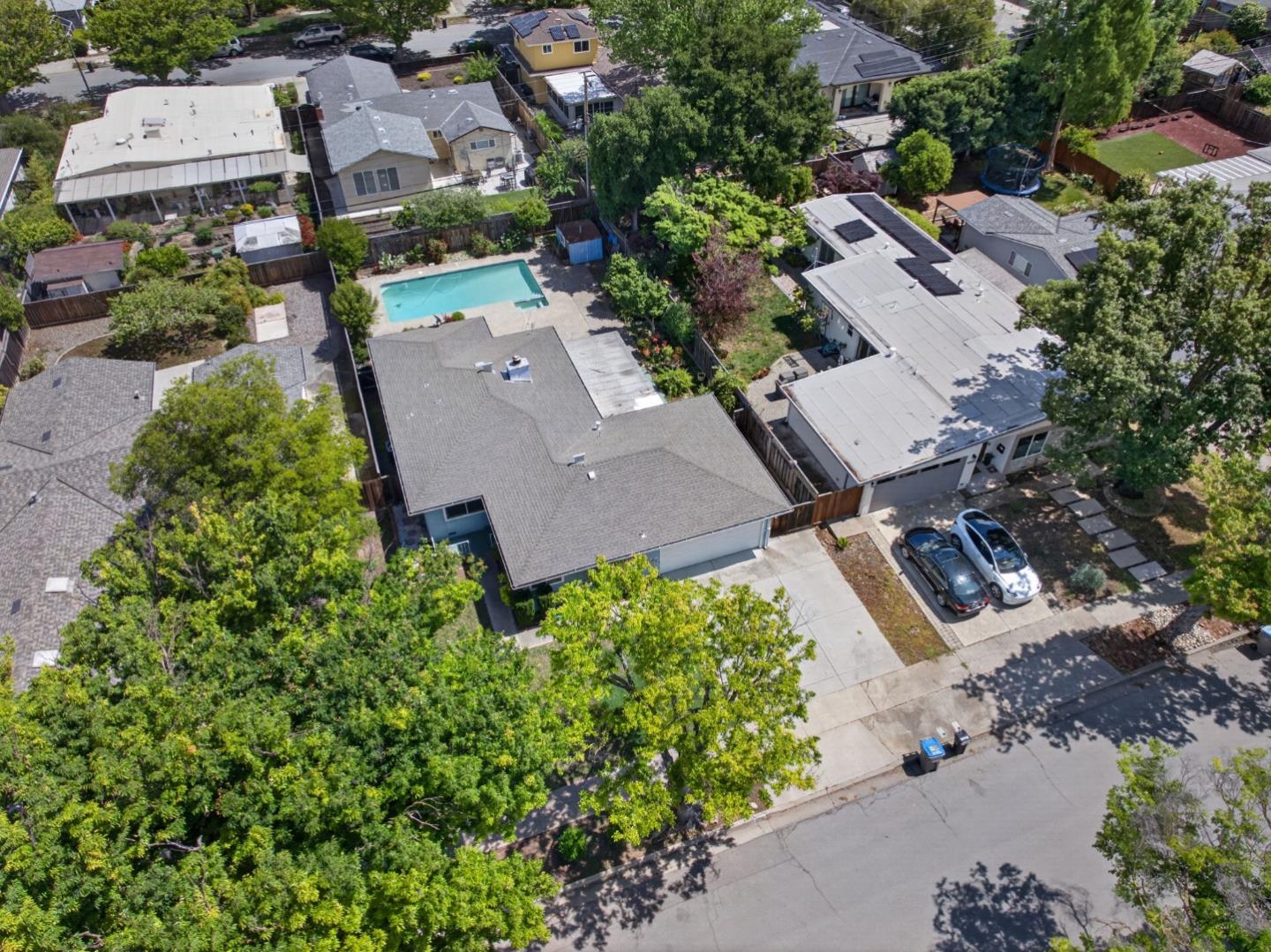 Detail Gallery Image 39 of 43 For 4842 Winton Way, San Jose,  CA 95124 - 3 Beds | 2 Baths