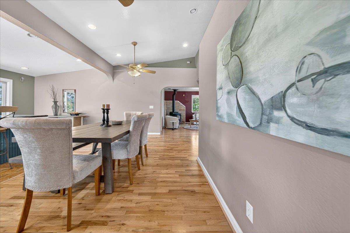 Detail Gallery Image 15 of 48 For 107 Paulsen Rd #D,  Watsonville,  CA 95076 - 3 Beds | 2 Baths