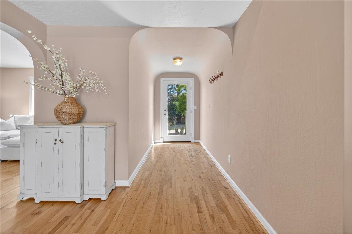 Detail Gallery Image 2 of 48 For 107 Paulsen Rd #D,  Watsonville,  CA 95076 - 3 Beds | 2 Baths