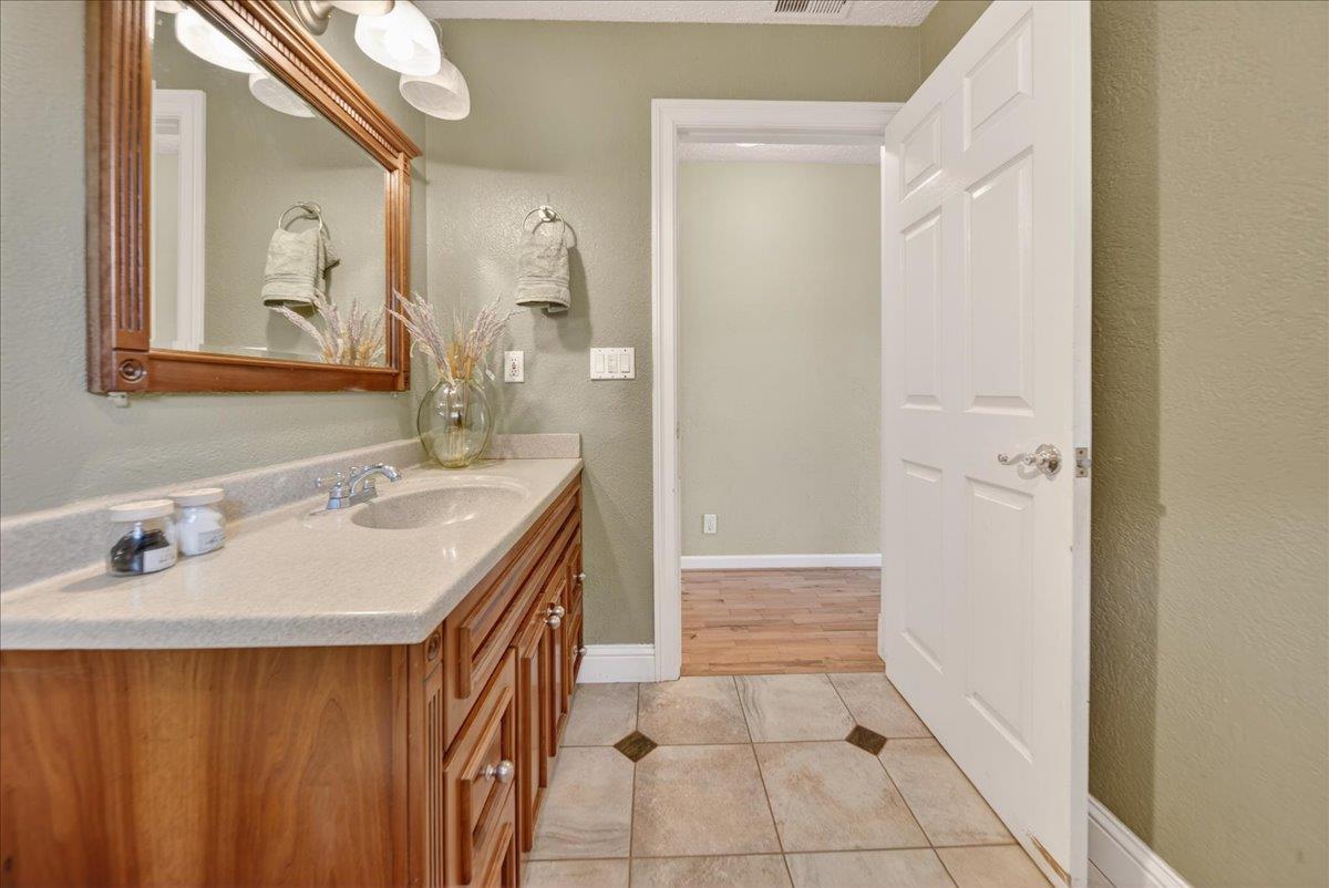 Detail Gallery Image 28 of 48 For 107 Paulsen Rd #D,  Watsonville,  CA 95076 - 3 Beds | 2 Baths