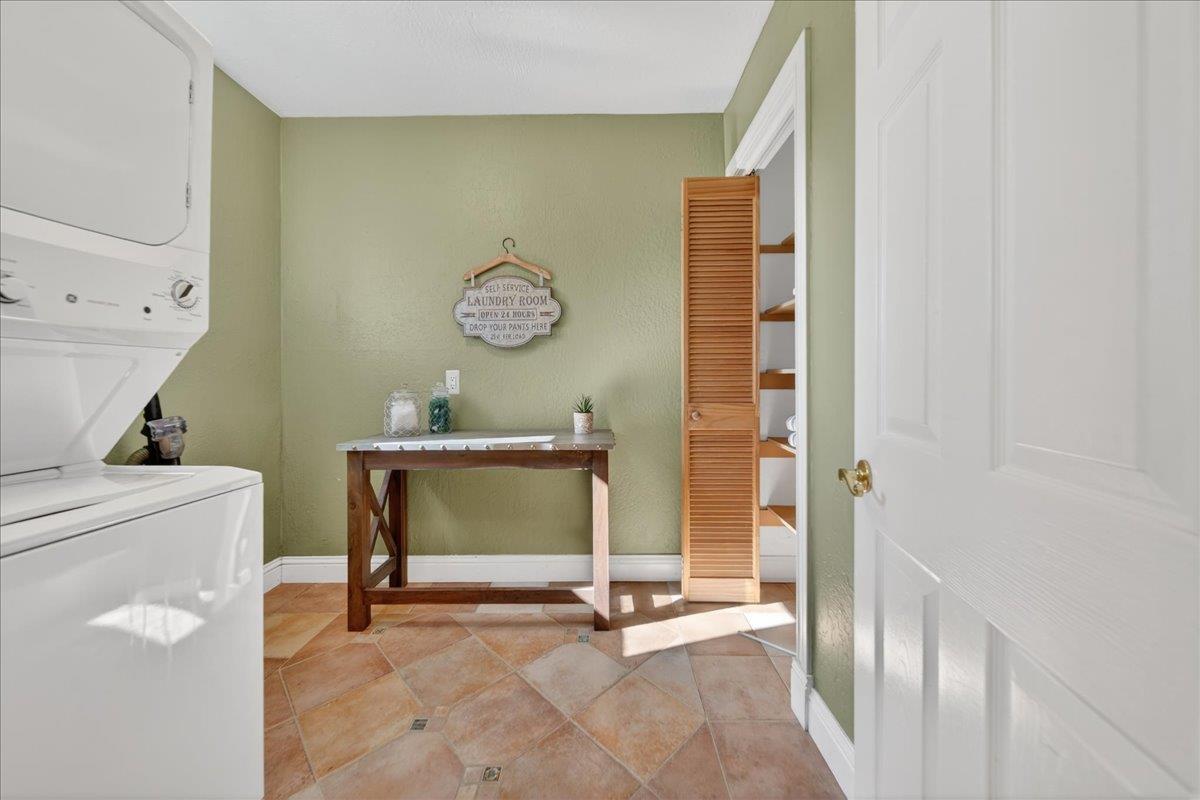 Detail Gallery Image 29 of 48 For 107 Paulsen Rd #D,  Watsonville,  CA 95076 - 3 Beds | 2 Baths