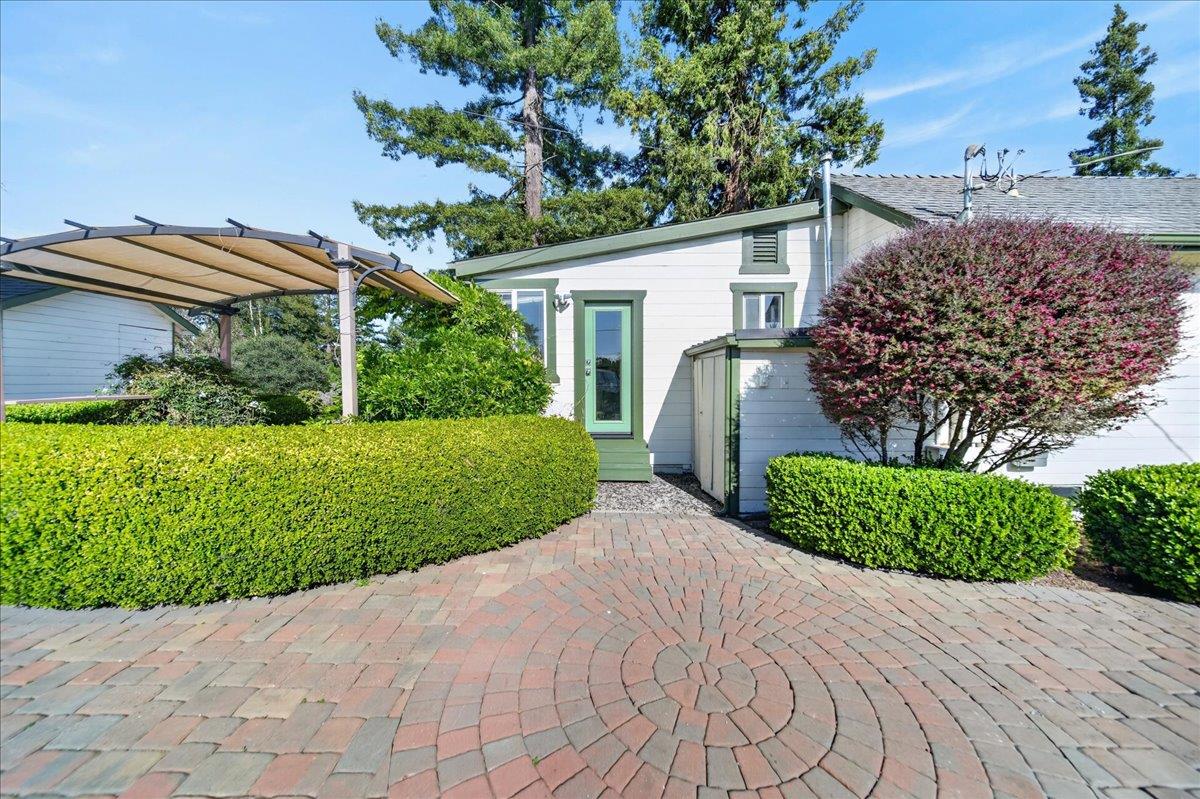 Detail Gallery Image 36 of 48 For 107 Paulsen Rd #D,  Watsonville,  CA 95076 - 3 Beds | 2 Baths