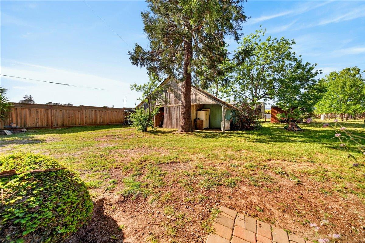 Detail Gallery Image 38 of 48 For 107 Paulsen Rd #D,  Watsonville,  CA 95076 - 3 Beds | 2 Baths