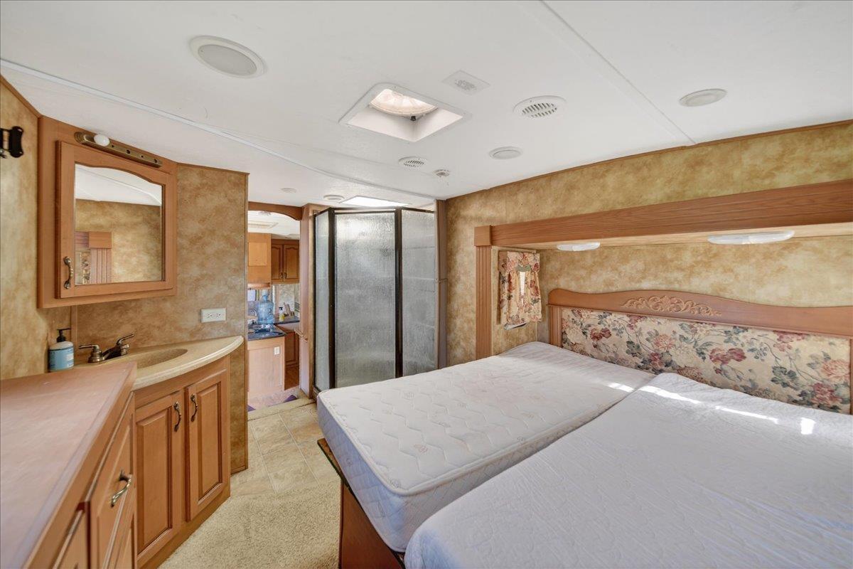 Detail Gallery Image 43 of 48 For 107 Paulsen Rd #D,  Watsonville,  CA 95076 - 3 Beds | 2 Baths