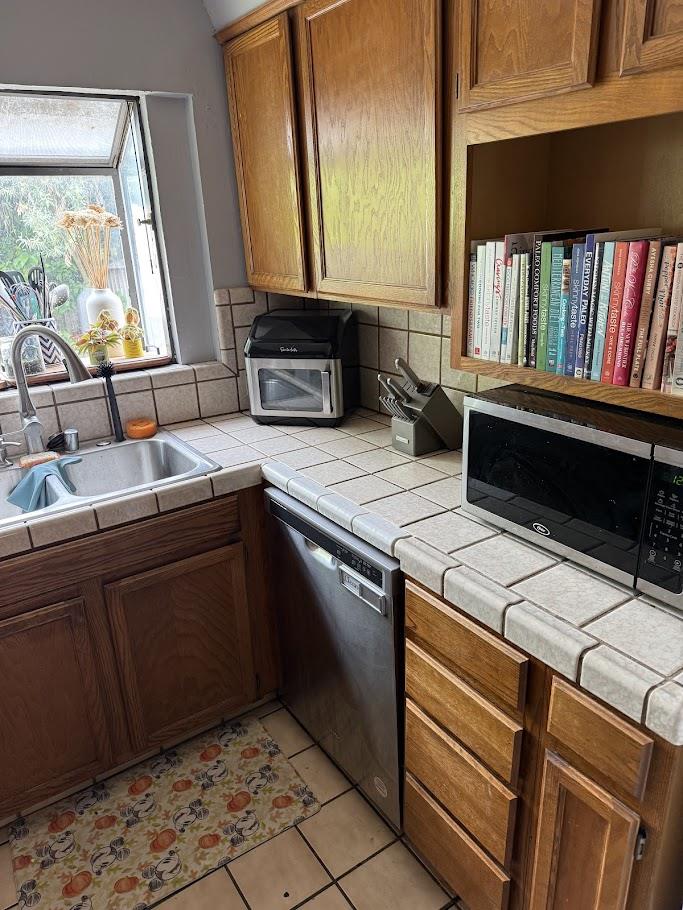 Detail Gallery Image 4 of 14 For Coastland Ave, San Jose,  CA 95125 - 3 Beds | 1 Baths