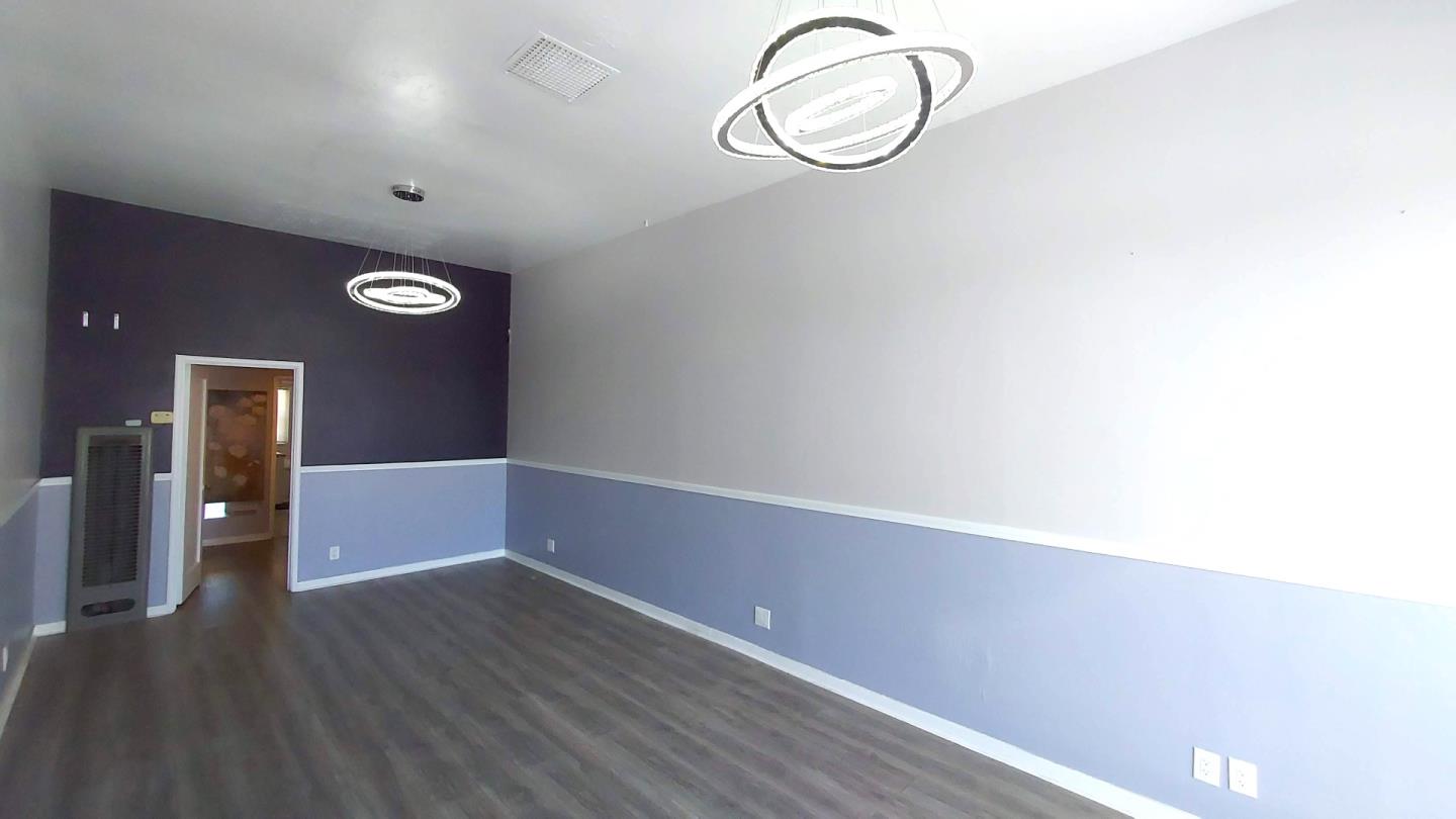 Detail Gallery Image 2 of 9 For 630-632 El Camino Real, San Carlos,  CA 94070 - – Beds | – Baths