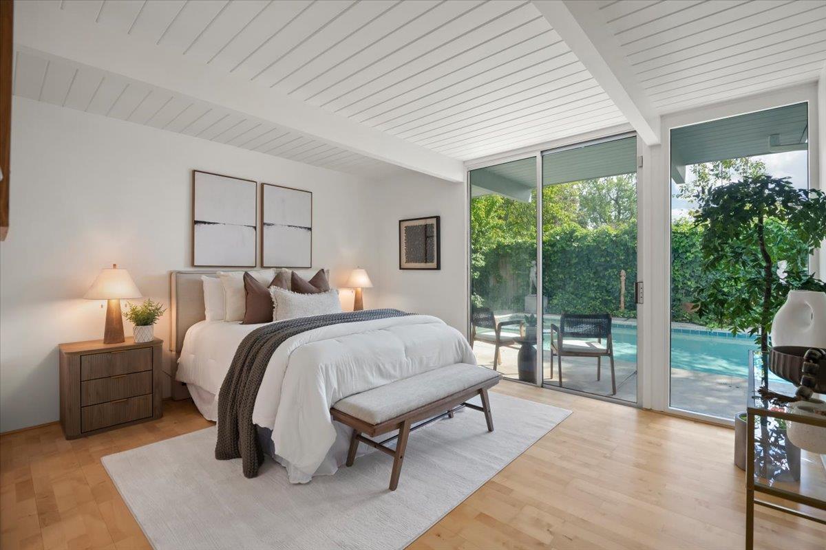 Detail Gallery Image 19 of 37 For 950 Susquehanna Ct, Sunnyvale,  CA 94087 - 5 Beds | 2 Baths