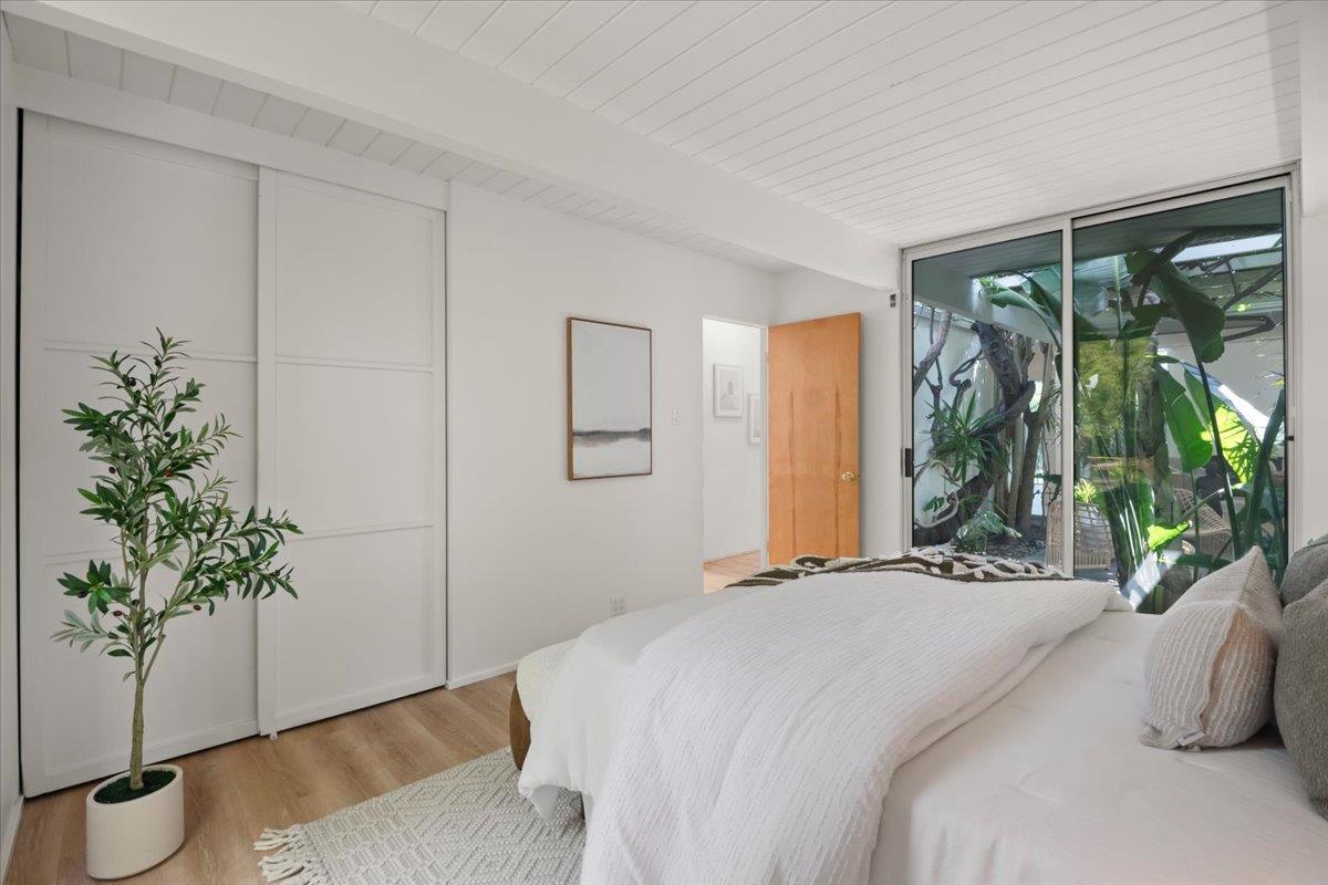 Detail Gallery Image 25 of 37 For 950 Susquehanna Ct, Sunnyvale,  CA 94087 - 5 Beds | 2 Baths