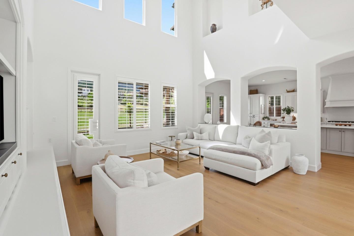 Detail Gallery Image 16 of 49 For 1965 Saint  Andrews Cir, Gilroy,  CA 95020 - 4 Beds | 3 Baths