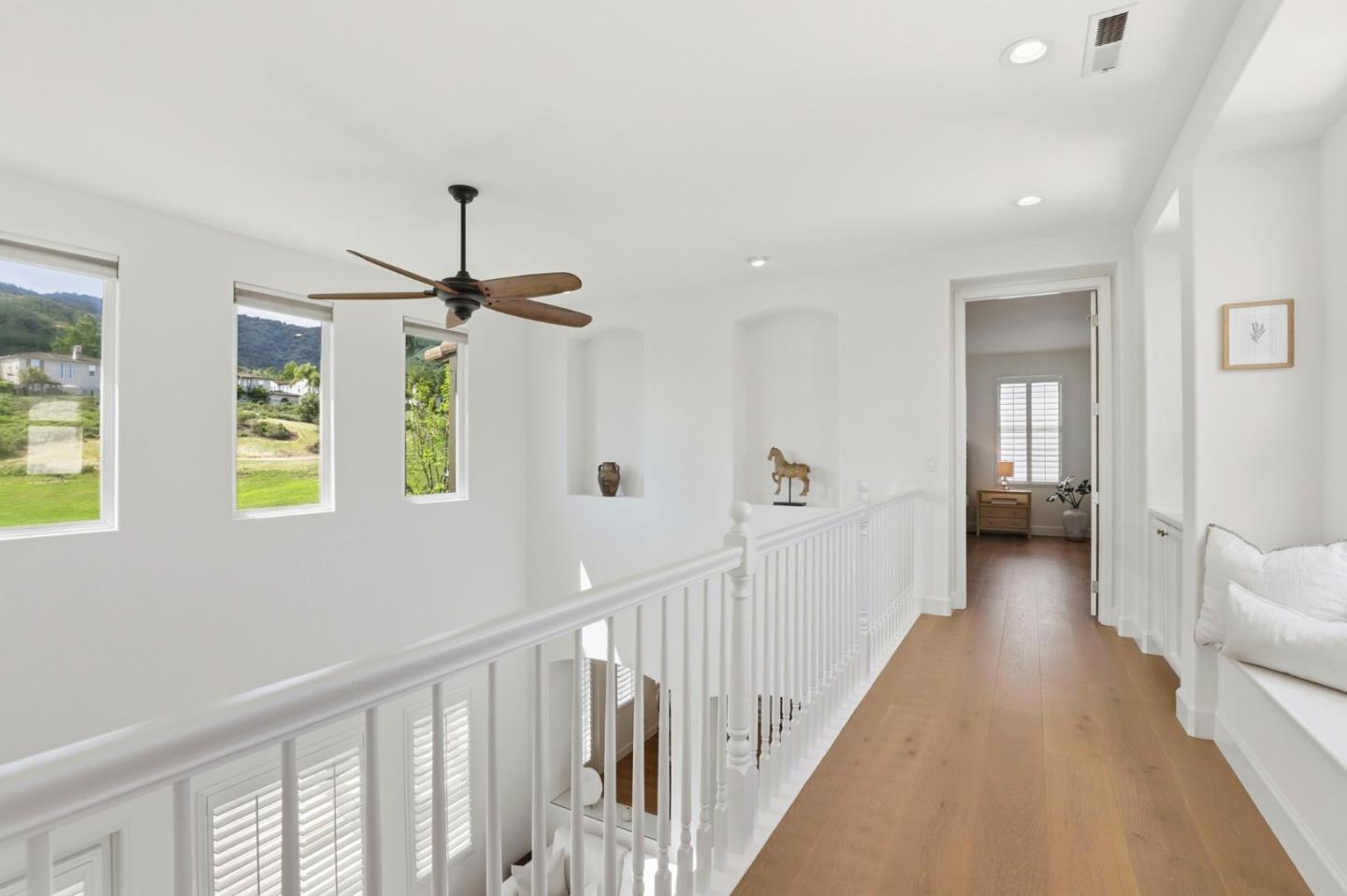 Detail Gallery Image 21 of 49 For 1965 Saint  Andrews Cir, Gilroy,  CA 95020 - 4 Beds | 3 Baths