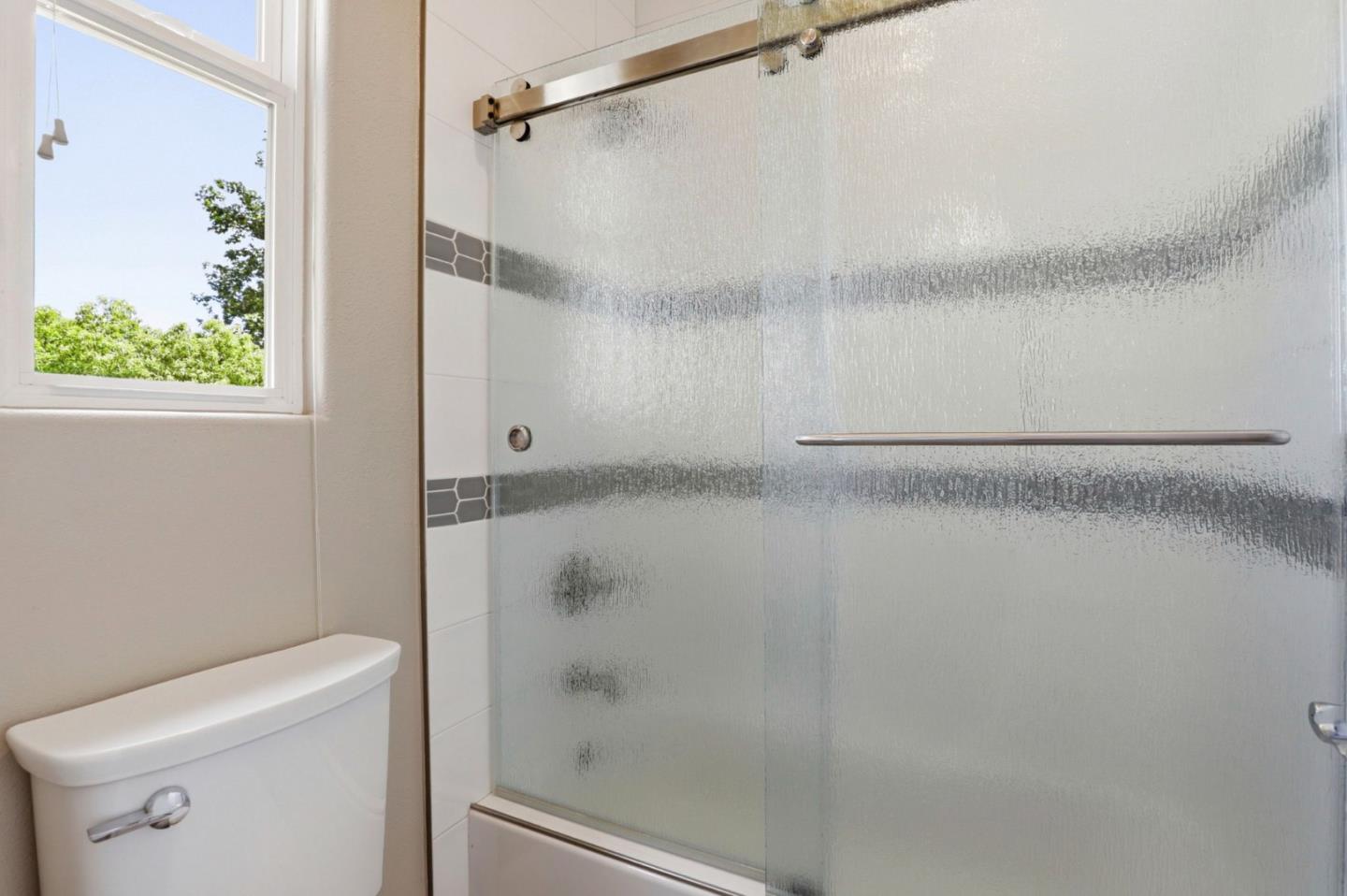 Detail Gallery Image 30 of 49 For 1965 Saint  Andrews Cir, Gilroy,  CA 95020 - 4 Beds | 3 Baths