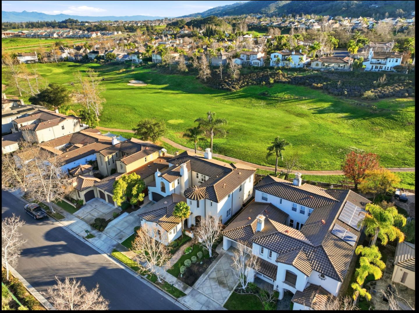 Detail Gallery Image 45 of 49 For 1965 Saint  Andrews Cir, Gilroy,  CA 95020 - 4 Beds | 3 Baths