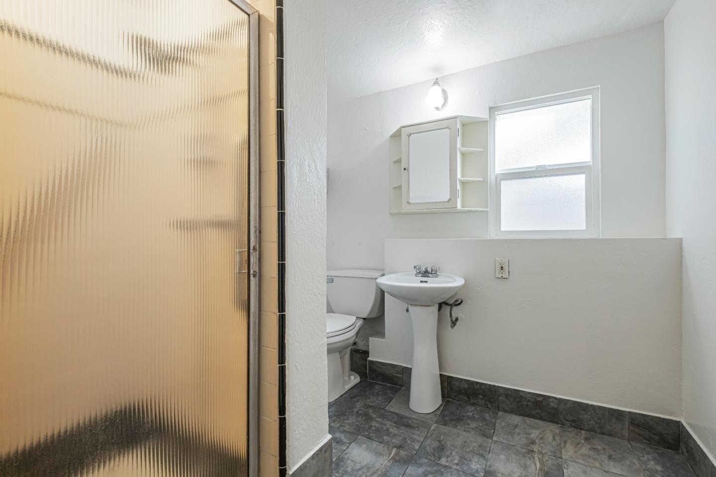 Detail Gallery Image 29 of 39 For 631 Riverside Ave, Santa Cruz,  CA 95060 - – Beds | – Baths