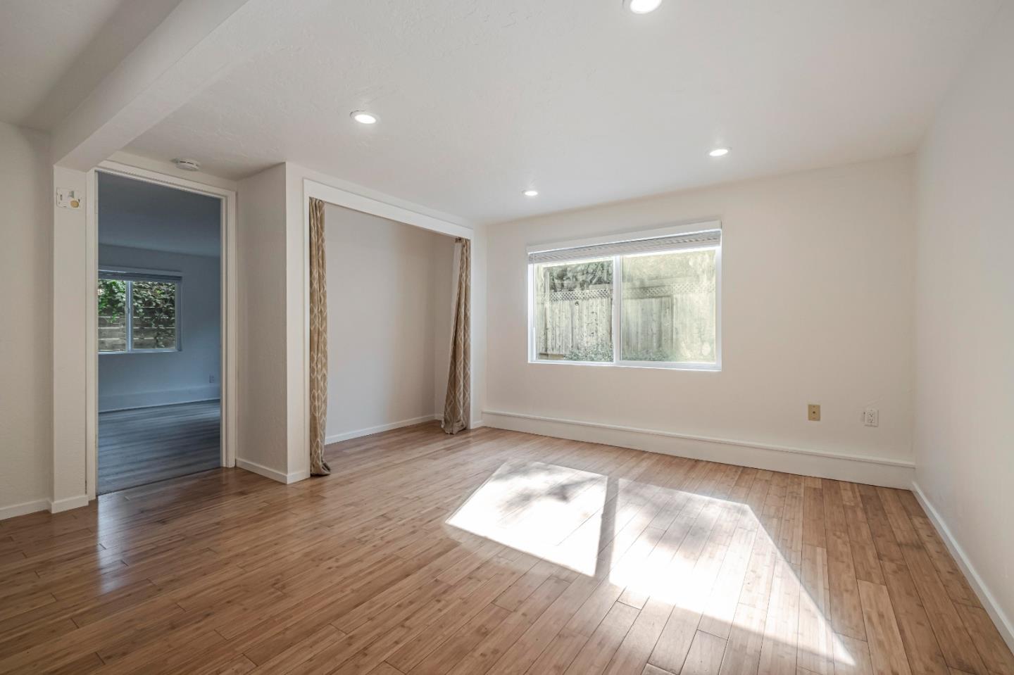 Detail Gallery Image 31 of 39 For 631 Riverside Ave, Santa Cruz,  CA 95060 - – Beds | – Baths